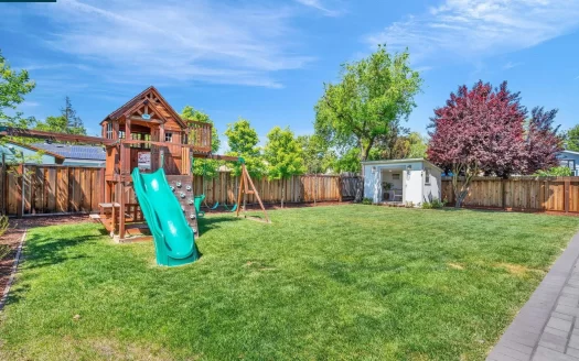 1014 Pleasant Valley Dr